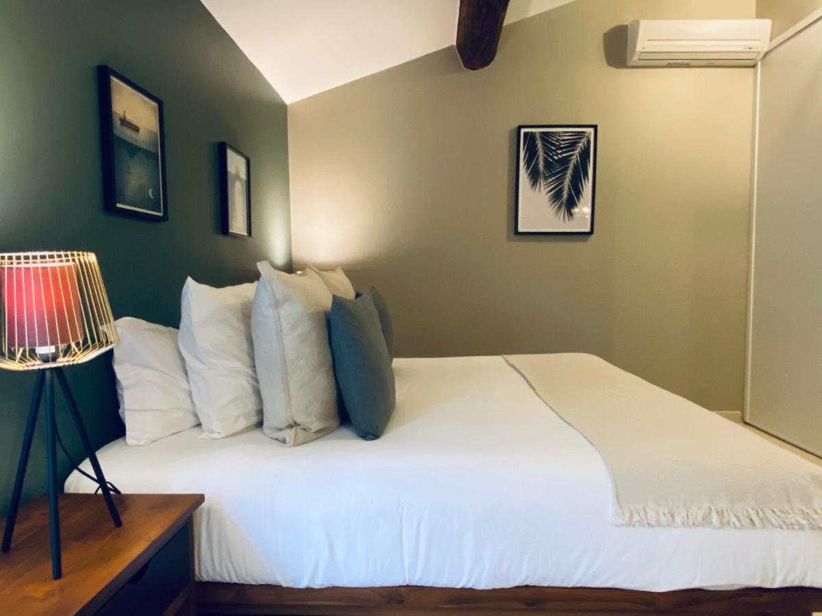 Le Jas De Joucas Hotel-Restaurant 외부 사진