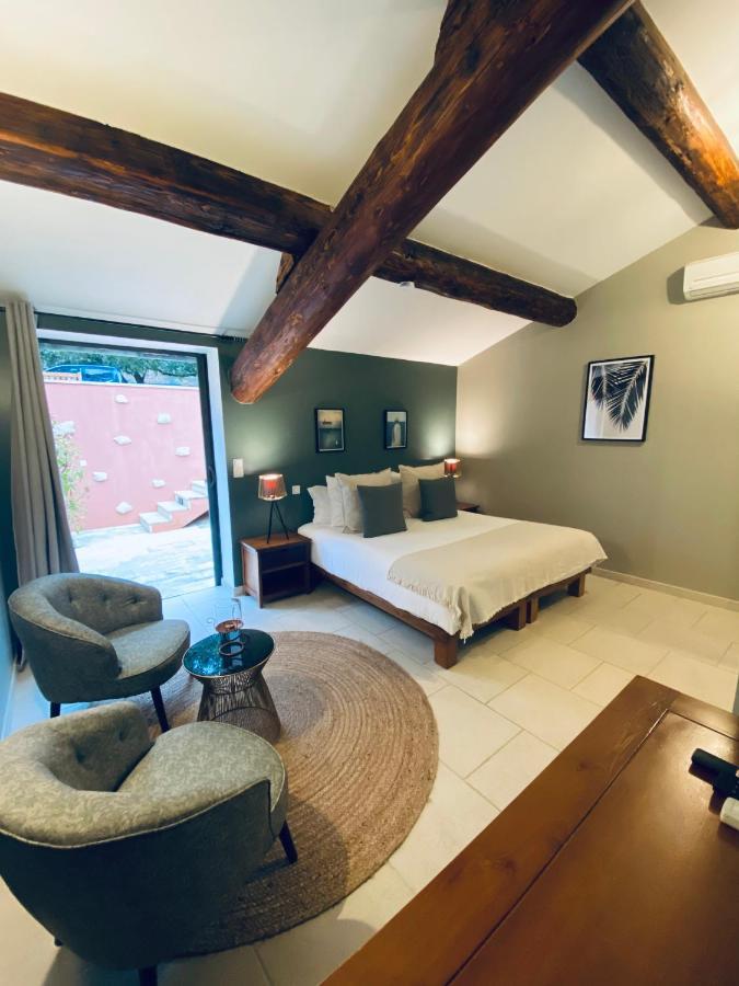 Le Jas De Joucas Hotel-Restaurant 외부 사진